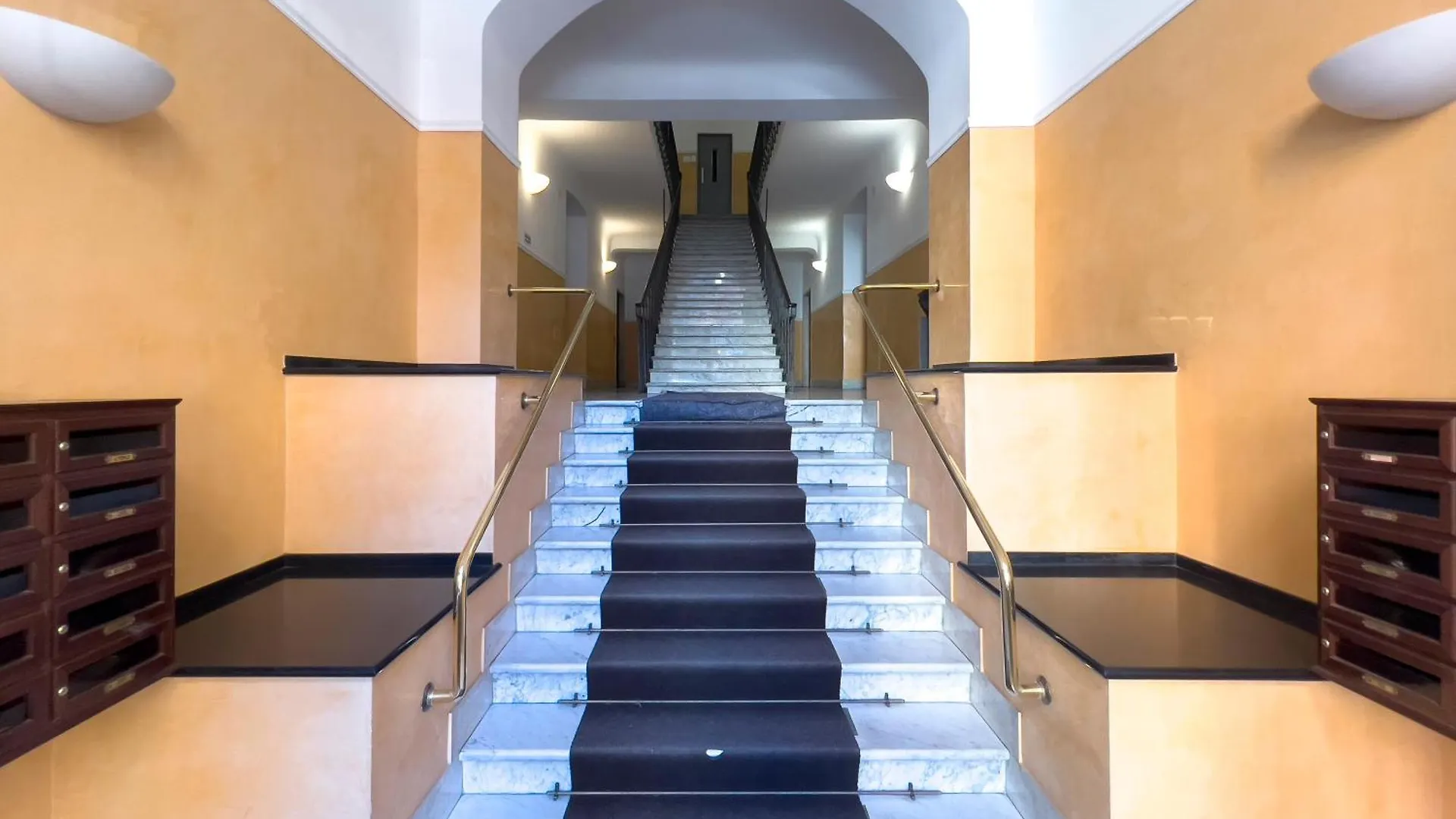 Apartment Graceful Home Genova City Center - Happy Rentals