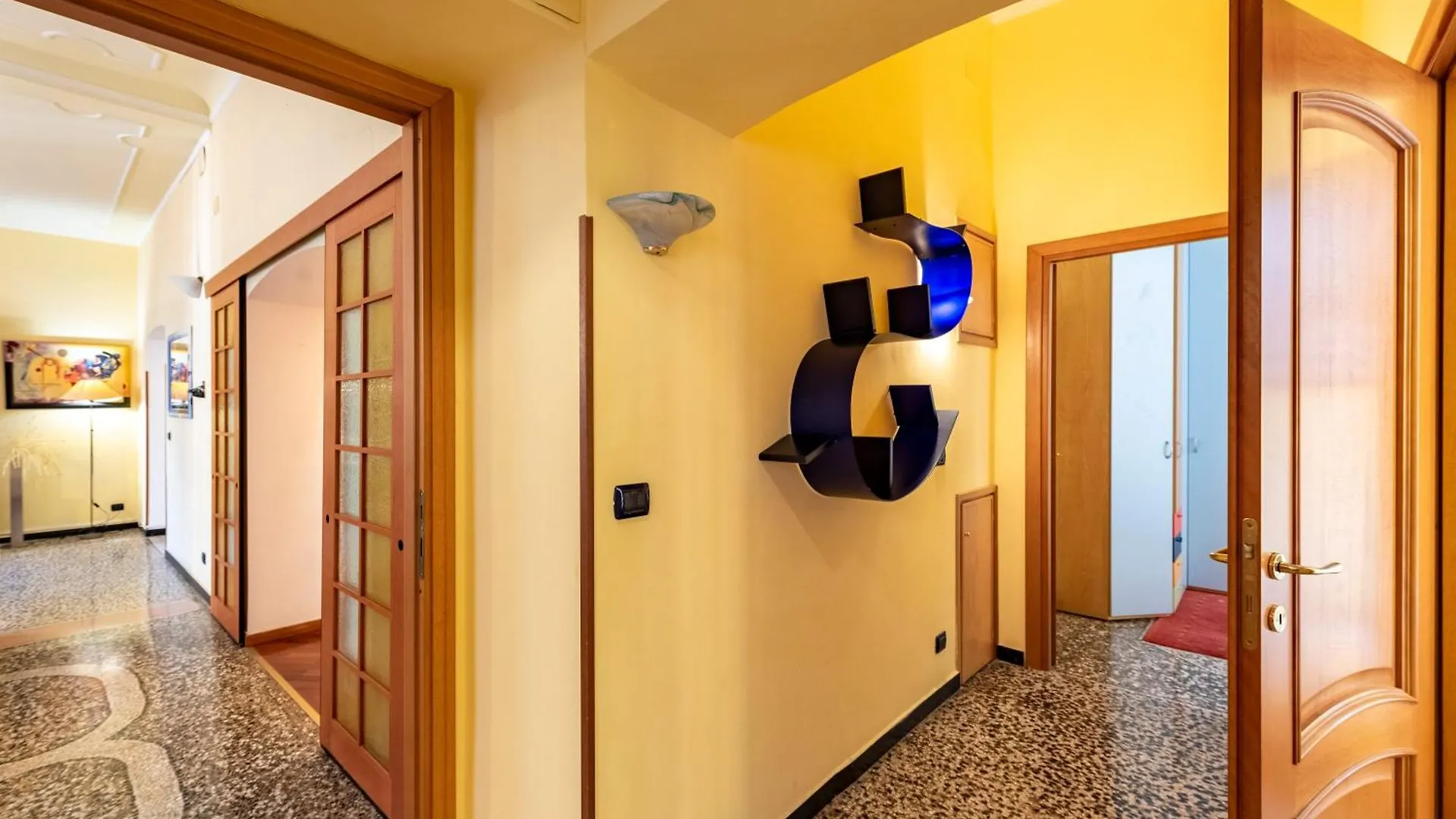 Apartment Graceful Home Genova City Center - Happy Rentals