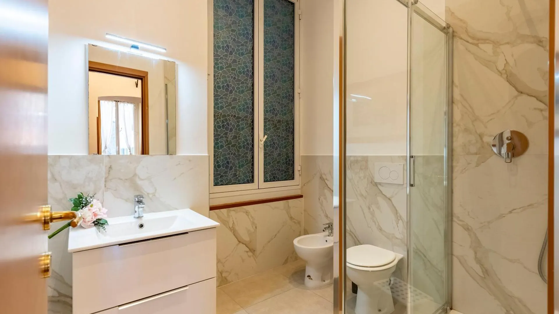 Graceful Home Genova City Center - Happy Rentals Genoa
